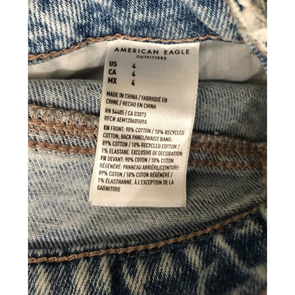 American Eagle Womens Size 4 Denim Blue Jean Mom Shorts New without Tags - Picture 5 of 8